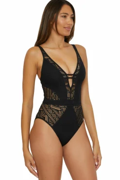 COLOR PLAY 1PC PLUNGE