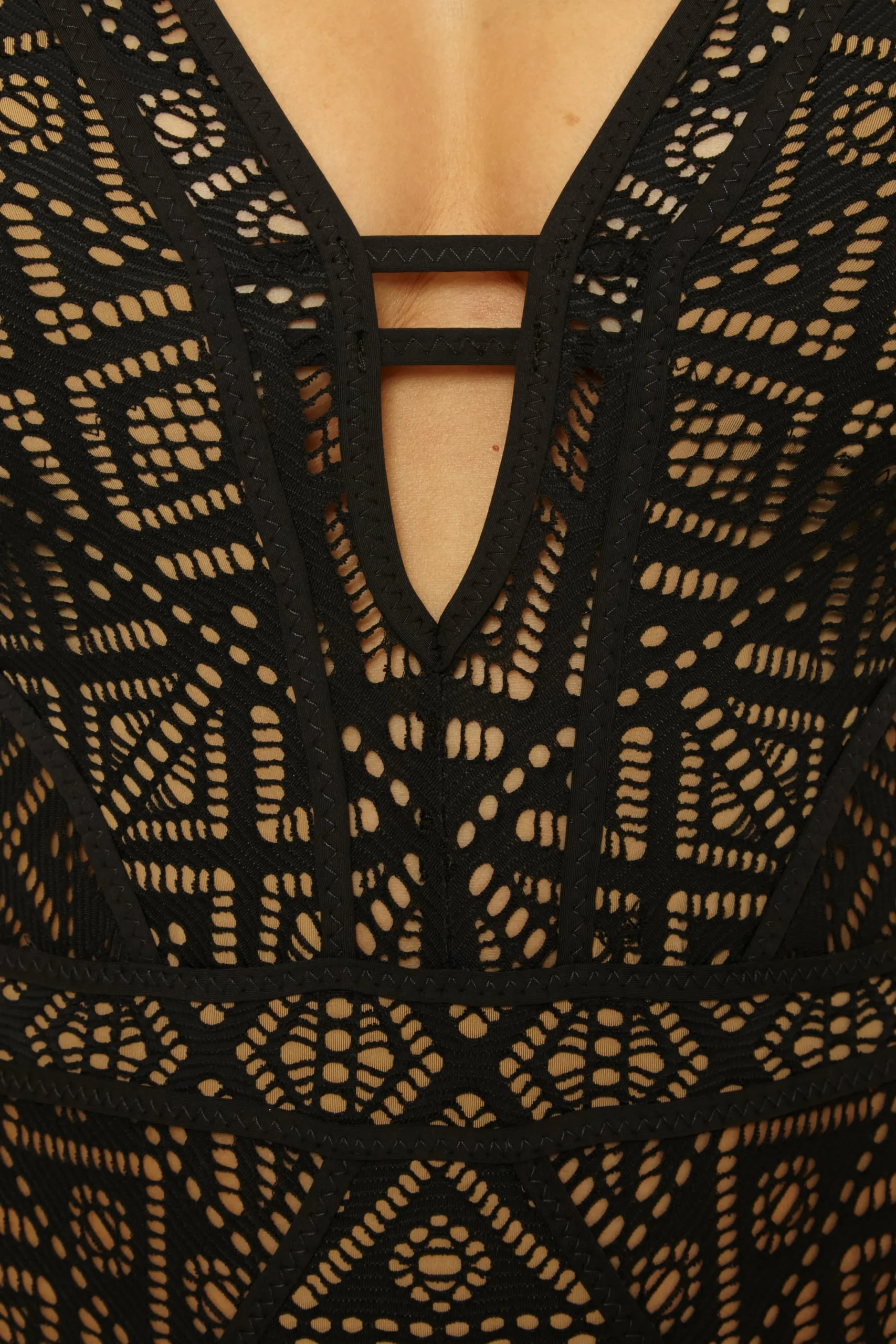 COLOR PLAY 1PC PLUNGE