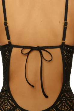 COLOR PLAY 1PC PLUNGE