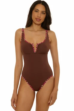 ON THE EDGE ONE PIECE